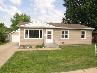 518 S Kennedy Dr, Bradley, IL 60915