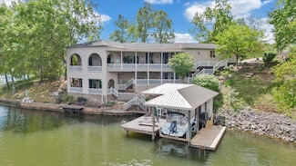 389 Blue Lake Rd, Union Hall, VA 24176
