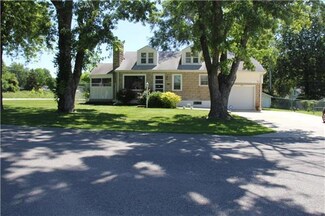 1005 S Forest Ave, Independence, MO 64050