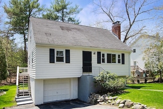 7 Sunnyside Ave, Wellesley, MA 02482