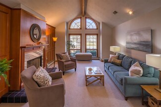 17 Maple Ave, Rye, NH 03870