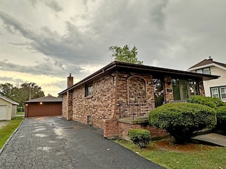 429 E 164th Place, South Holland, IL 60473