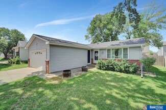 1321 SW 24th St, Lincoln, NE 68522