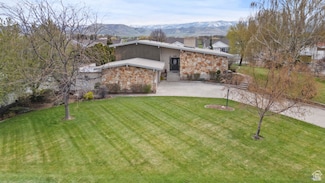 240 N 3rd E, Preston, ID 83263