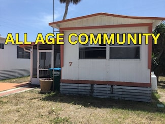 7 Kings Ln, Cape Canaveral, FL 32920