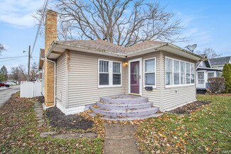 113 N Byrkit St, Mishawaka, IN 46544
