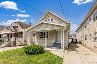 296 Parkridge Ave, Buffalo, NY 14215