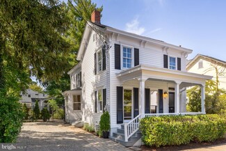 12 Chestnut St, Princeton, NJ 08542