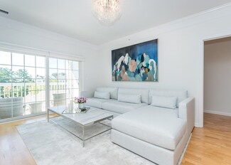 204 Clocktower Dr Unit 408, Waltham, MA 02452