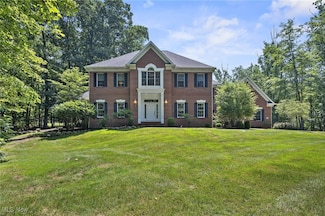 6039 Ledgeview Dr, Peninsula, OH 44264