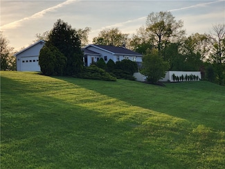 3250 Chubb Hollow Rd, Penn Yan, NY 14527