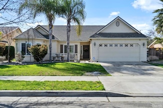 1113 Avalon Dr, Lemoore, CA 93245