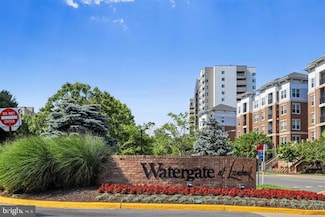 205 Yoakum Pkwy Unit 1712, Alexandria, VA 22304