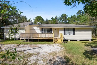 6048 E Quitman St, Bay Saint Louis, MS 39520