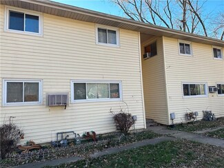 332 Springdale Ave, Bonner Springs, KS 66012