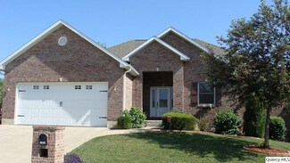 2181 Frese Dr, Quincy, IL 62305