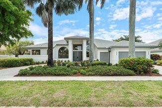 10462 Stonebridge Blvd, Boca Raton, FL 33498