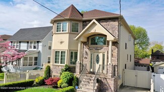 252 Barnard Ave, Staten Island, NY 10307