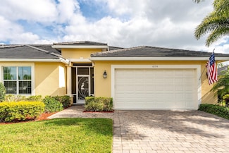 6134 NW Cullen Way, Port Saint Lucie, FL 34983