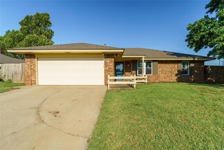 1821 Edinburg Dr, Yukon, OK 73099
