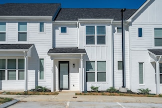 703 Laura Ward Place, Lebanon, TN 37087