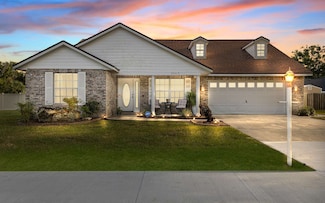 25415 SW 15th Ave, Newberry, FL 32669