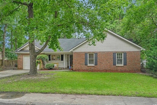311 Ashwood Ln, Myrtle Beach, SC 29588