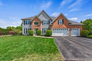 2401 Bainbridge Blvd, West Chicago, IL 60185