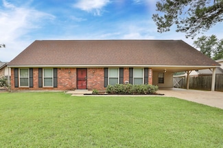 3940 Clover Hill Dr, Memphis, TN 38135
