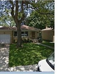 6767 N Dowagiac Ave, Chicago, IL 60646