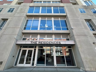 20 Livingston Ave Unit 703, New Brunswick, NJ 08901
