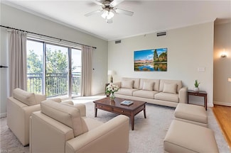 230 Nat Turner Blvd S Unit 4003, Newport News, VA 23606