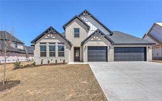287 Waterfall Ln, Elm Springs, AR 72762