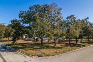 3731 Cherry St NE, Saint Petersburg, FL 33704