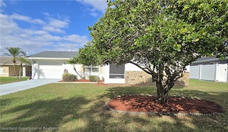 343 Lime Rd NW, Lake Placid, FL 33852