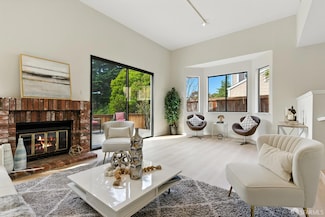 91 Crown Cir, South San Francisco, CA 94080