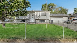 9717 Flint Dr, Sandy, UT 84094