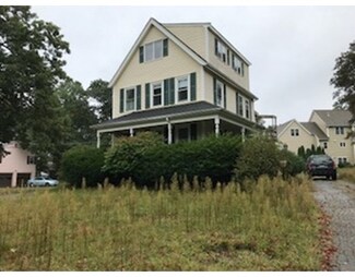 57 Forest Park Rd, Woburn, MA 01801