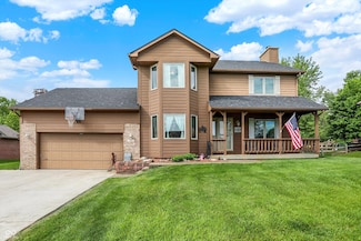 211 Deborah Ln, Whiteland, IN 46184
