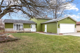 1711 N Nantucket Dr, Lorain, OH 44053