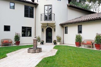 128 Toyon Rd, Atherton, CA 94027