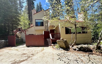 7204 Yosemite Park Way, Tuolumne Meadows, CA 95389