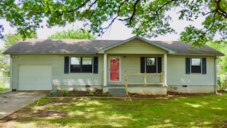 302 Glendale Ave, Muscle Shoals, AL 35661