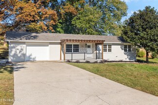 7101 Castalie Ln, Knoxville, TN 37918