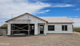 8615 S Thunderbird Dr, Safford, AZ 85546