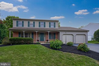 1054 Whitemarsh Dr, Lancaster, PA 17601