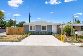 1530 NE 154th St, North Miami Beach, FL 33162