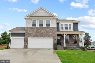 800 Long Meadow Dr, Fredericksburg, VA 22406