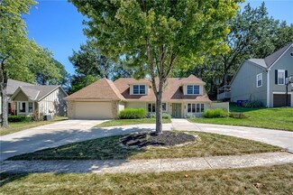 7719 Darnell St, Shawnee, KS 66216