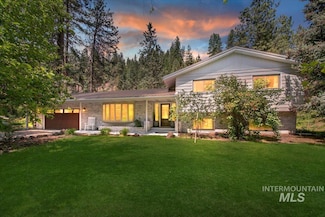 14 Cougar Ln, Boise, ID 83716